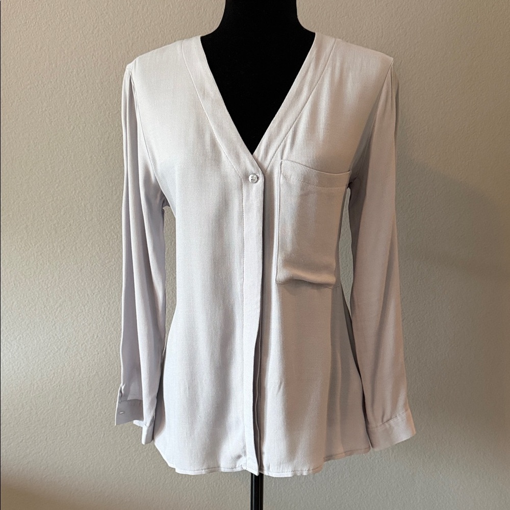 Topshop Lavender V-Neck Button Down Shirt